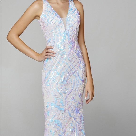 Primavera Couture Prom Dress - Picture 6 of 14